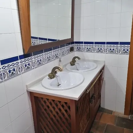 Casa Rural Callejon Del Palacio Munoveros Exterior photo