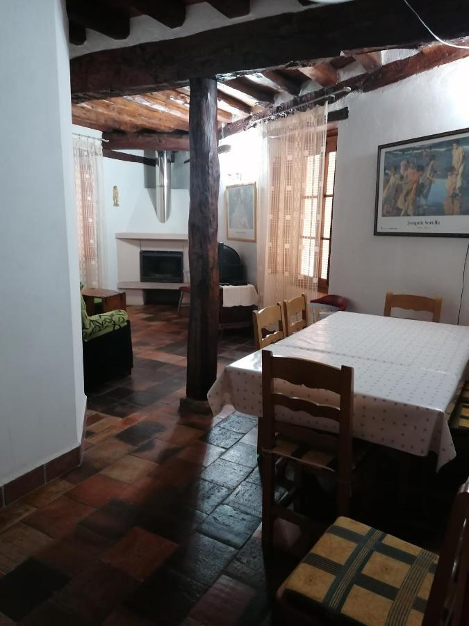 Holiday home Callejon Del Palacio Munoveros